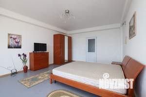 Дом 210м², 4-этажный, посуточно,