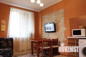 Дом 130м², 3-этажный, посуточно,