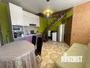 Дом 35м², 2-этажный, посуточно,