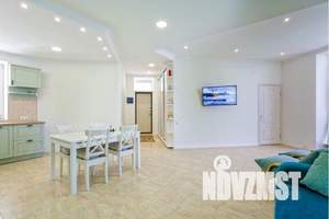 Дом 72м², 4-этажный, посуточно,