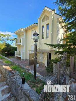 Дом 238м², 3-этажный, на длительный срок,