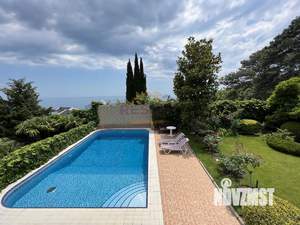 Дом 300м², 2-этажный, посуточно,