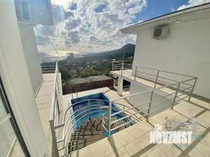 Дом 200м², 2-этажный, посуточно,