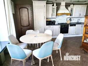 Дом 125м², 2-этажный, посуточно,