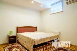 Дом 275м², 3-этажный, посуточно,