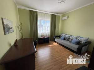 Дом 260м², 3-этажный, посуточно,