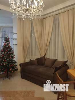 Дом 500м², 3-этажный, посуточно,