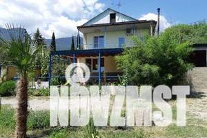 Дом 200м², 2-этажный, посуточно,