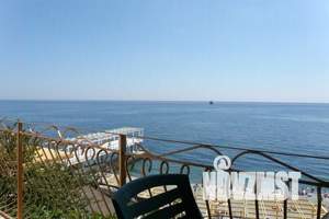 Дом 50м², 2-этажный, посуточно,