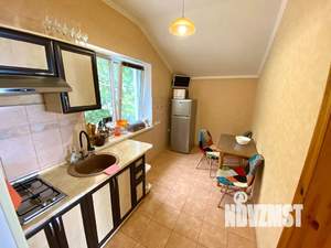 Дом 65м², 2-этажный, посуточно,