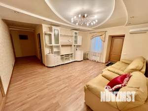 Дом 1000м², 3-этажный, посуточно,