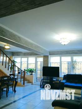 Дом 130м², 3-этажный, посуточно,