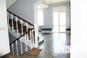 Дом 343м², 3-этажный, посуточно,