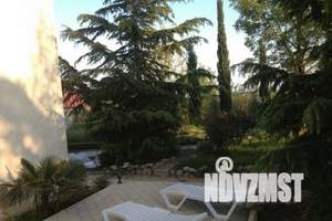 Дом 72м², 2-этажный, посуточно,