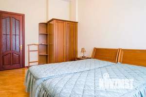 Дом 275м², 3-этажный, посуточно,