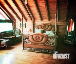 Дом 250м², 2-этажный, посуточно,