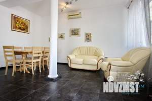 Дом 180м², 3-этажный, посуточно,