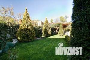 Дом 220м², 2-этажный, посуточно,