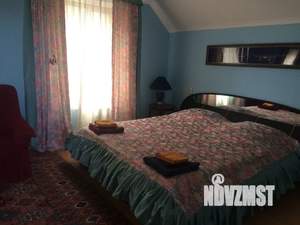 Дом 100м², 3-этажный, посуточно,