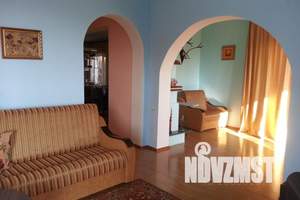 Дом 280м², 3-этажный, посуточно,