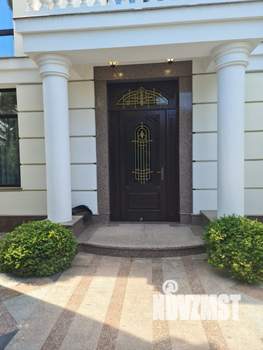 Дом 380м², 3-этажный, посуточно,