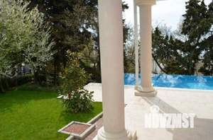 Дом 680м², 2-этажный, посуточно,