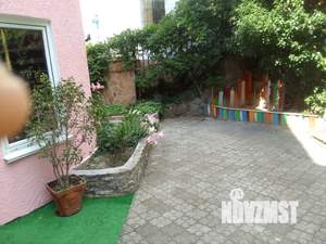 Дом 280м², 3-этажный, посуточно,