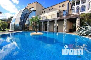 Дом 800м², 2-этажный, посуточно,