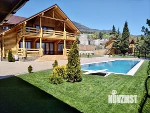 Дом 350м², 2-этажный, посуточно,