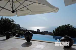 Дом 650м², 3-этажный, посуточно,