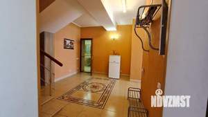 Дом 200м², 3-этажный, посуточно,