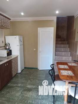 Дом 40м², 3-этажный, посуточно,