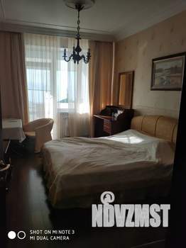 Дом 210м², 2-этажный, посуточно,