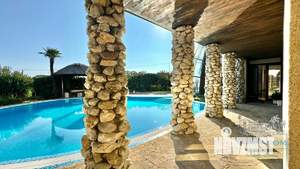 Дом 474м², 2-этажный, посуточно,