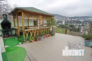 Дом 200м², 3-этажный, посуточно,