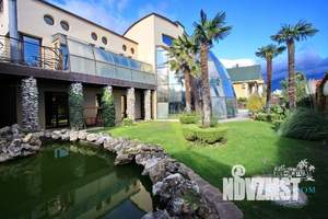 Дом 800м², 2-этажный, посуточно,