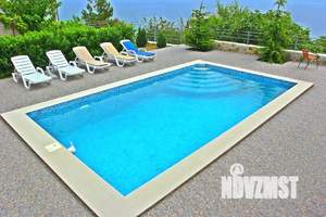 Дом 200м², 2-этажный, посуточно,