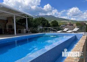 Дом 600м², 3-этажный, посуточно,