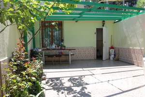 Дом 35м², 2-этажный, посуточно,