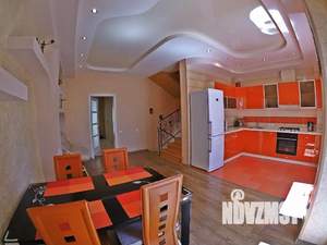 Дом 250м², 3-этажный, посуточно,