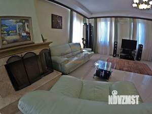 Дом 250м², 3-этажный, посуточно,