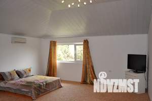 Дом 10м², 2-этажный, посуточно,