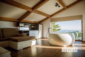 Дом 350м², 3-этажный, посуточно,