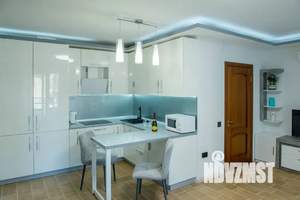 Дом 40м², 4-этажный, посуточно,