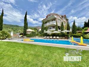 Дом 504м², 4-этажный, посуточно,