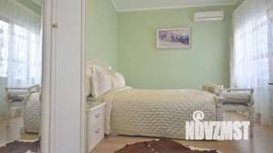 Дом 70м², 3-этажный, посуточно,