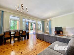 Дом 600м², 2-этажный, посуточно,