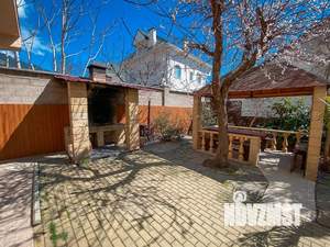 Дом 180м², 3-этажный, посуточно,