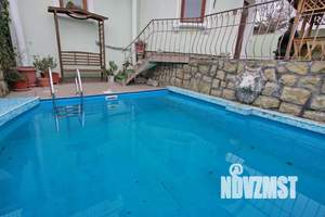 Дом 200м², 3-этажный, посуточно,