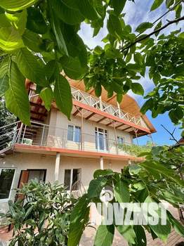 Дом 200м², 3-этажный, посуточно,